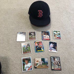 Boston Red Soxs  Fitted hat size 7.5 plus 10 baseball cards.